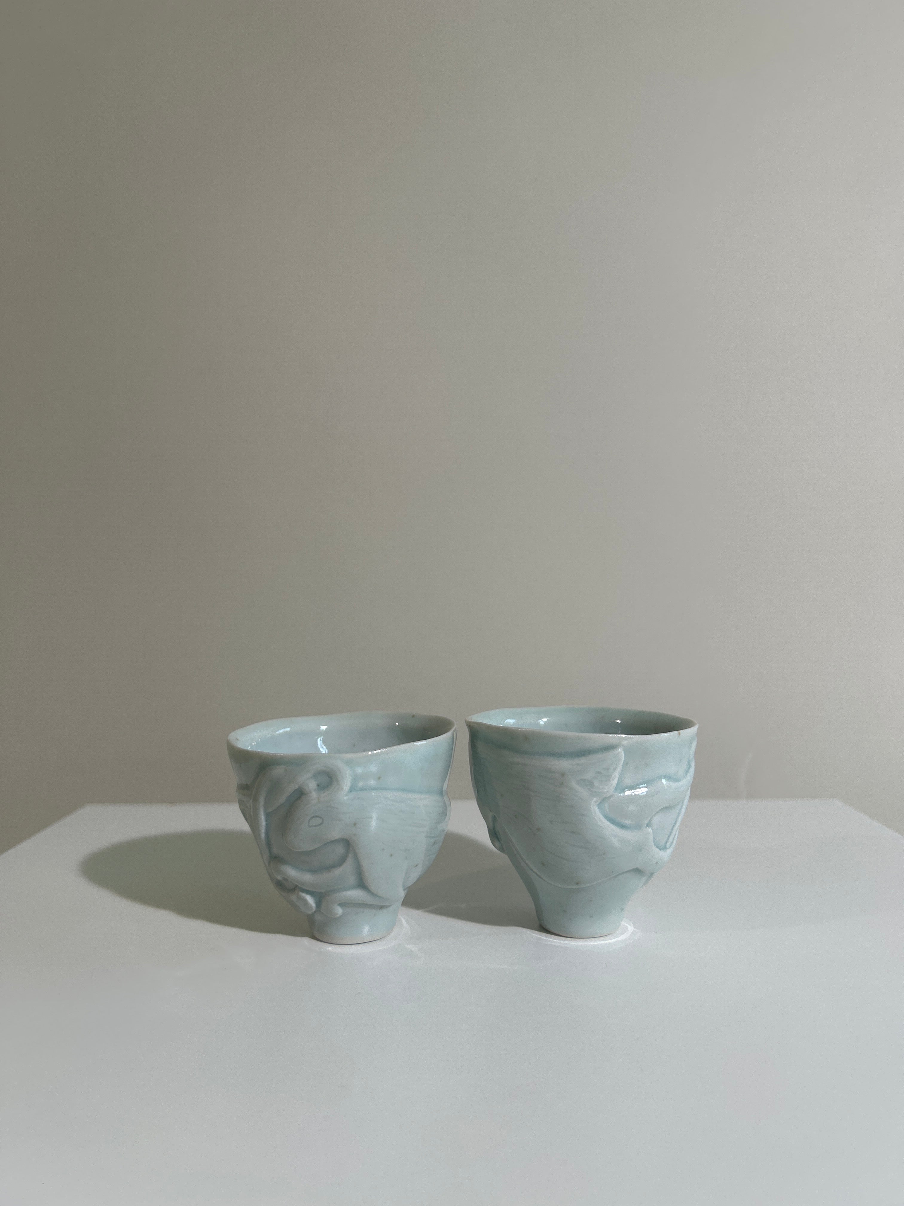 Porcelain cup duo rabbit