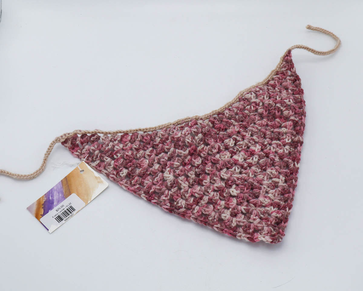 Crochet Bandana: Pink w/ cream ties
