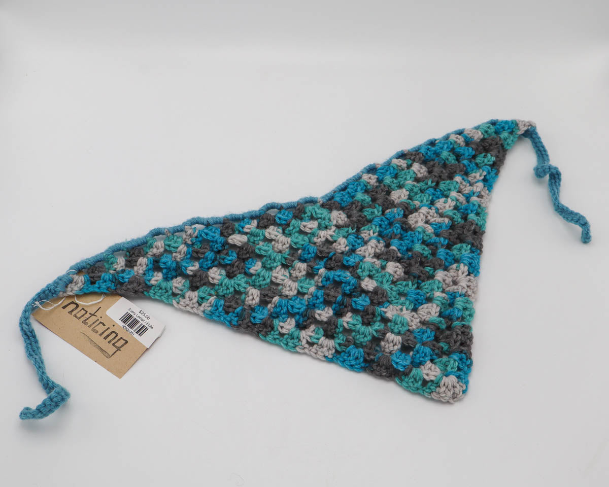 Crochet Bandana: Blue w/ blue ties