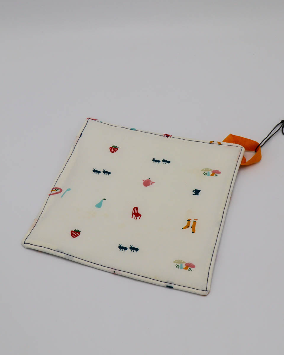 7x7" Pot Holder/Hot Pad: Minimalist ants/berries/etc. on cream bkgrd front & back, orange tab