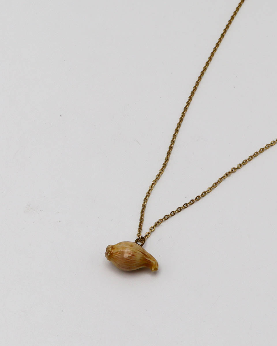 18 Inch Gold-plated brass necklace shallot