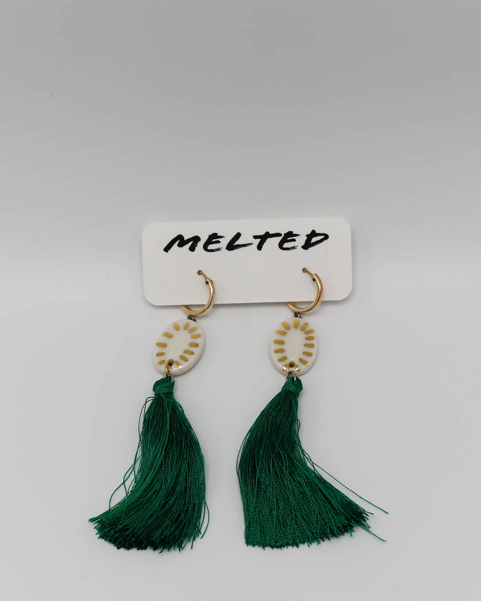 Earrings 18k gold hoop with clasp round porcelian and fringe green